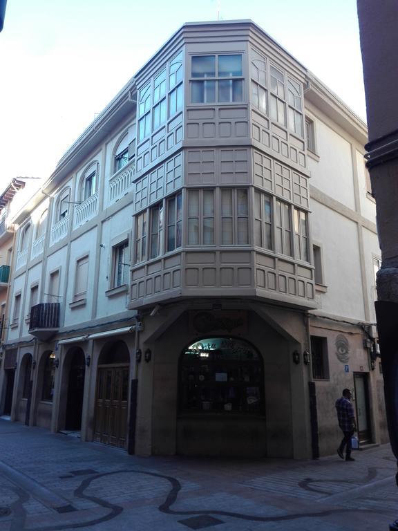 Pension Travesia Del Laurel Logroño Extérieur photo